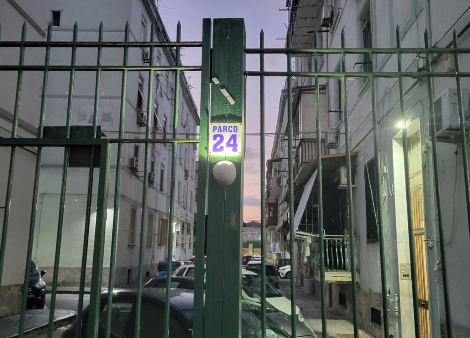 Apartment More House Stazione Centrale Naples