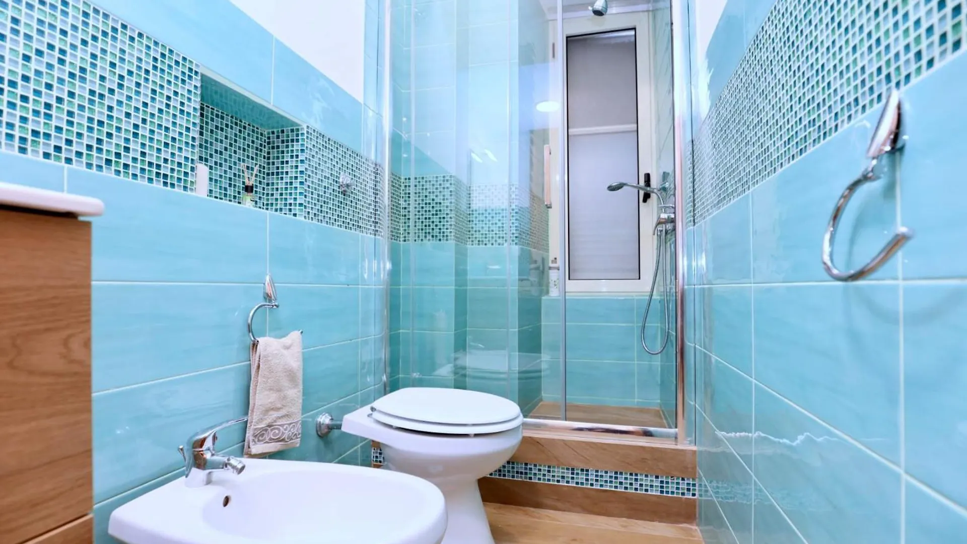 Apartment More House Stazione Centrale Naples